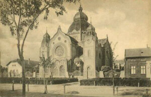 A szabadkai zsinagóga az 1900-as évek elején.